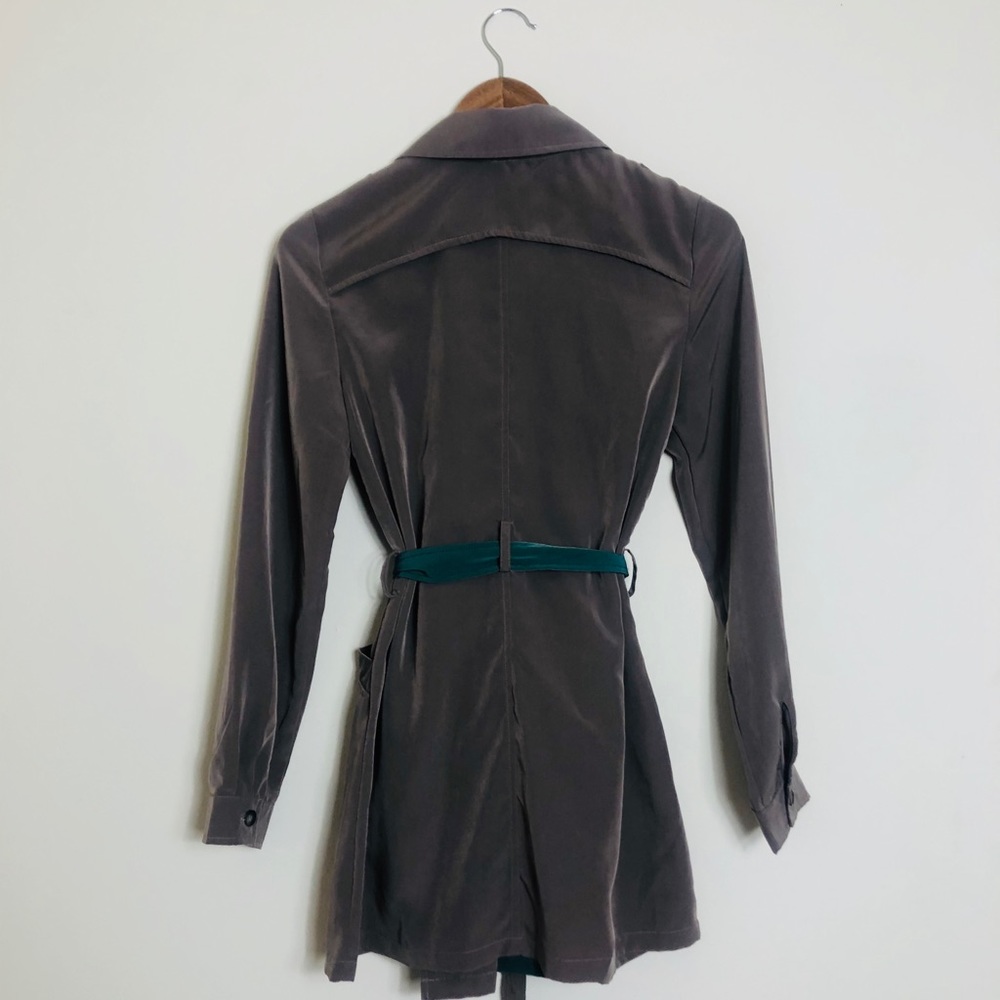 Green Peekaboo Taupe Trench - Picture 3 of 3